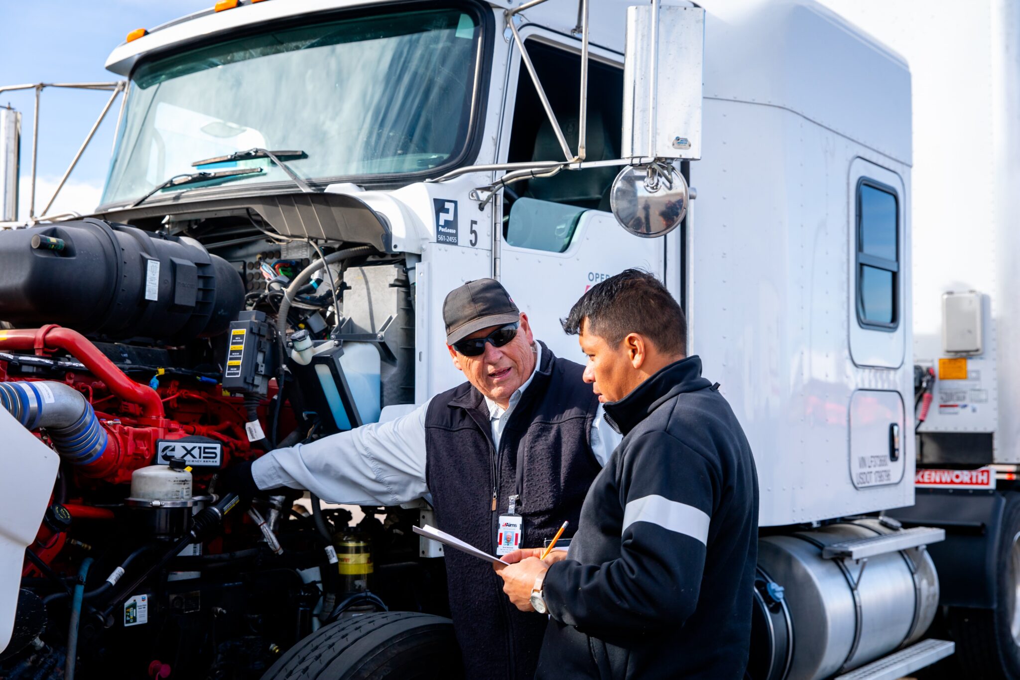 CDL Training & Truck Driving School | Get Your CDL - Roadmaster Academy